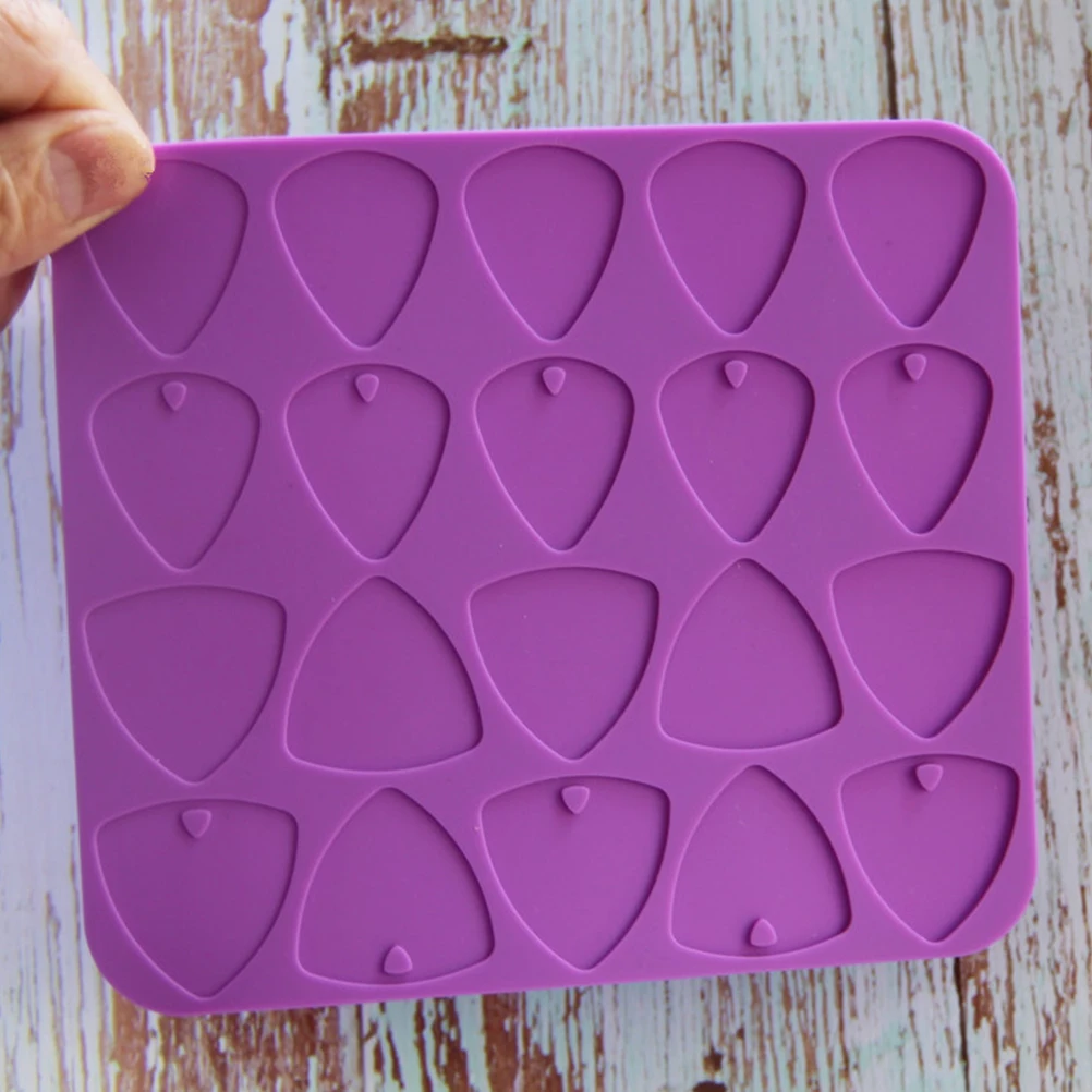

5pcs Guitar Picks Molds Silicone Resin Casting Mold Epoxy Diy Crafts Triangle Shape Reusable Durable Non-Stick Jewelry