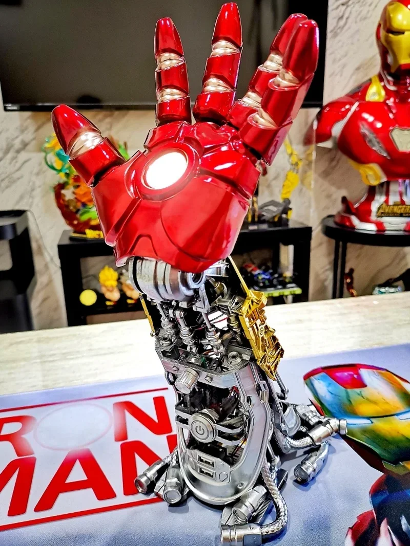 In Stock  Avengers Iron Man Arm Pl-Mk2a Movable Table Lamp Led Figure Model Toy Ark Reactor Arm Hand Sense Of Technology Gift