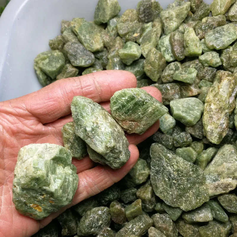 450g Raw Green Apatite Crystal Healing Crystals and Stones 20-40mm Mixed Irregular Semiprecious Gemstone Bulk Lot Making Jewelry image 2
