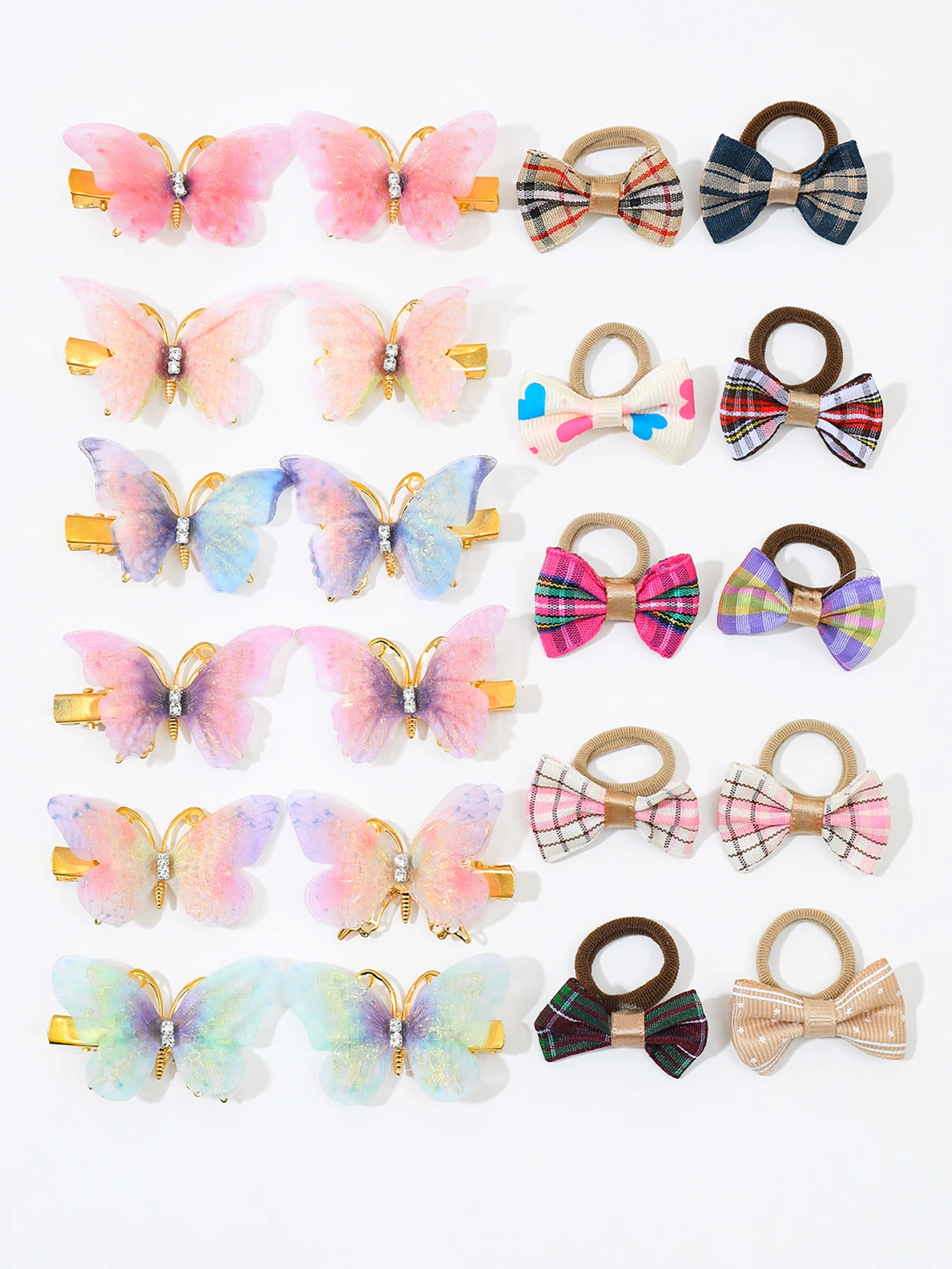 

Комплект из 22 предметов: галстуки-бабочки с градиентом + зажимы-бабочки. Мультистиль, ежедневное/фотоиспользование, подарок-достойный. Стильный круглый год.