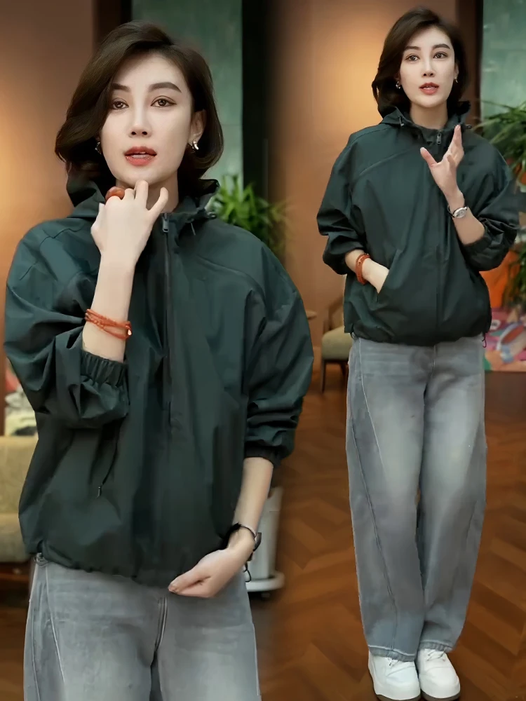 

Retro Artistic Hooded Jaet Women's Outerwear Autumn 2026 New Daily Unique Beautiful Top Casual Loose Fit Splice Design