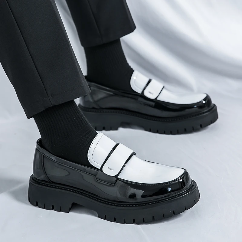 

Модные мужские кожаные туфли из лакированной кожи с круглым носком на толстой подошве, весенние новые классические повседневные лоферы
