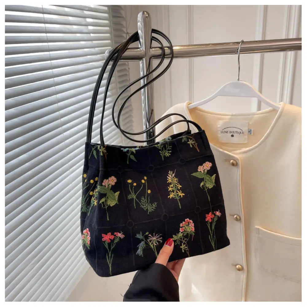 Bolso de mano bordado de gran capacidad para mujer, bolsa de hombro Vintage, informal, de diseñador