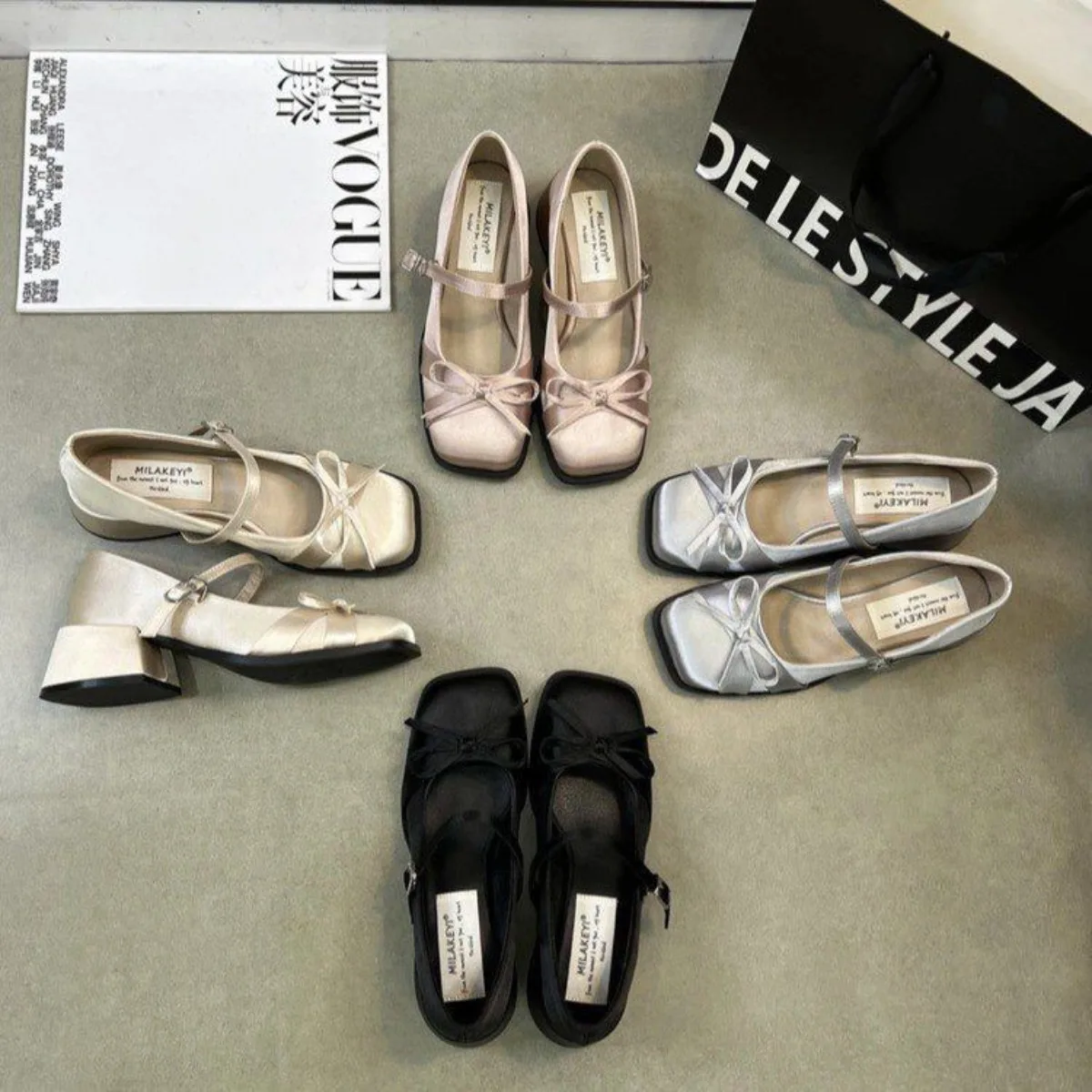 

Women's Luxury Satin Ballet Flats Classic Square Toe Bowtie Loafers, Soft Elastic Band Ballerina Shoes for Ladies Christmas Gift