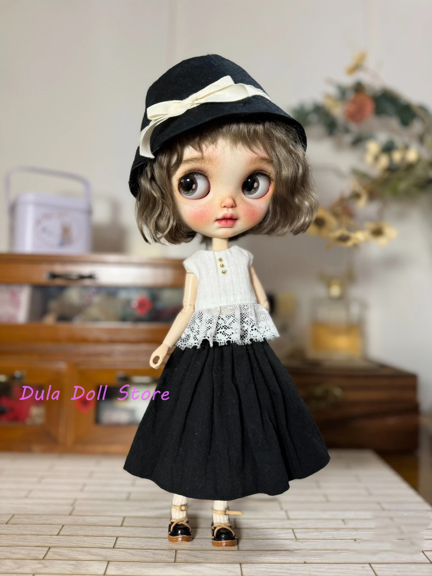 Dula 인형 옷 드레스 버킷 모자 흑백 격자 스커트 Blythe Qbaby ob24 ob22 Azone Licca ICY Bjd