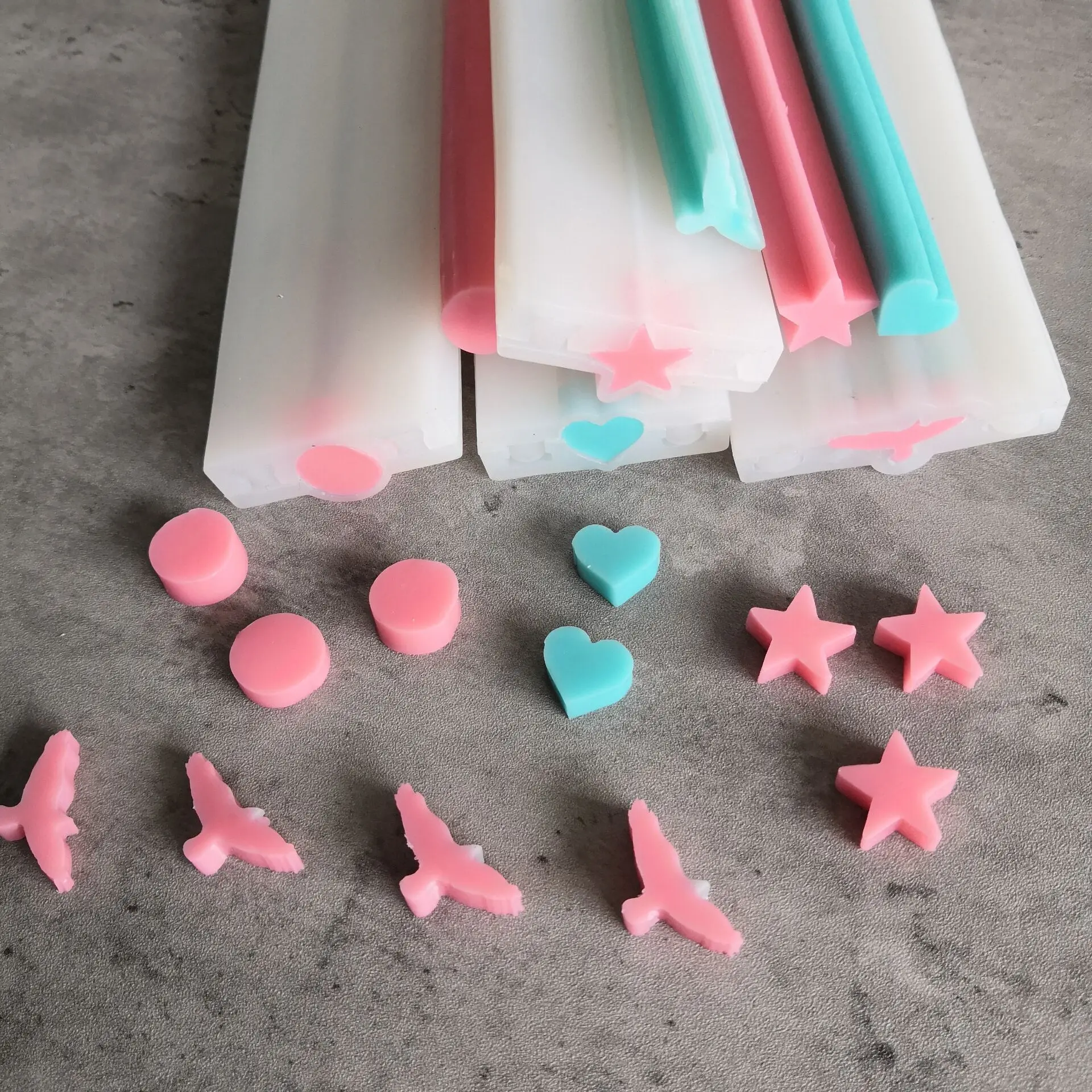 1.5cm mini heart star round eagle silicone tube soap column mold