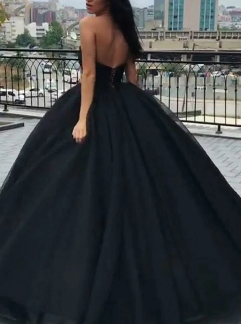 2024 Gothic Black Wedding Dresses Bridal Bride Dress Vintage Ball Gown V-neck Strapless Simple Princess Gowns Vestido De Noiva