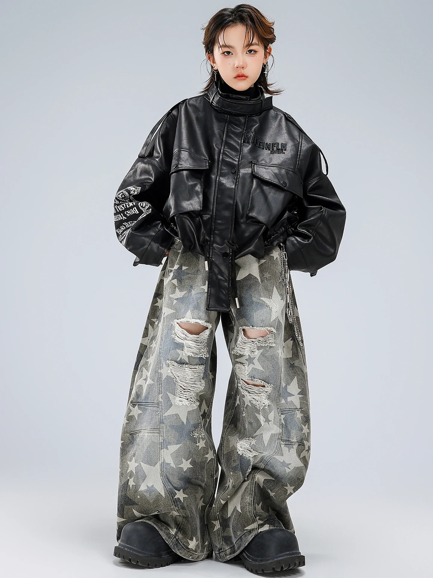 2025 Ballroom Hip Hop Danskostuums Voor Meisjes Zwarte Jasje Losse Broek Streetwear Jongens Jazzdans Stadium Kleding DQS 21193