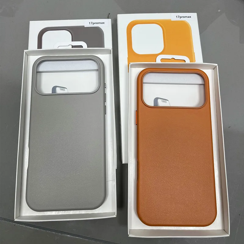 With Box For Magsaf… - image