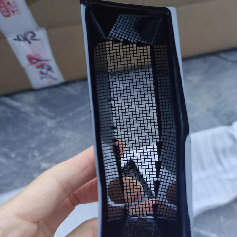 For Geely Monjaro 2024 2025 Buckle Install Grille Net Exterior Decoration Insect Screening Mesh Cover ABS+Metal Mesh view 6