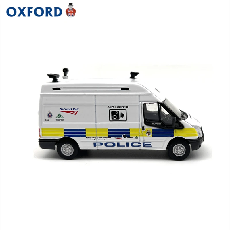 Diecast OXFORD Scala 1:76 Ford LWB Trasportatore di segnale di rete Modello di auto in lega Giocattolo da collezione Regalo Souvenir Display Ornamento