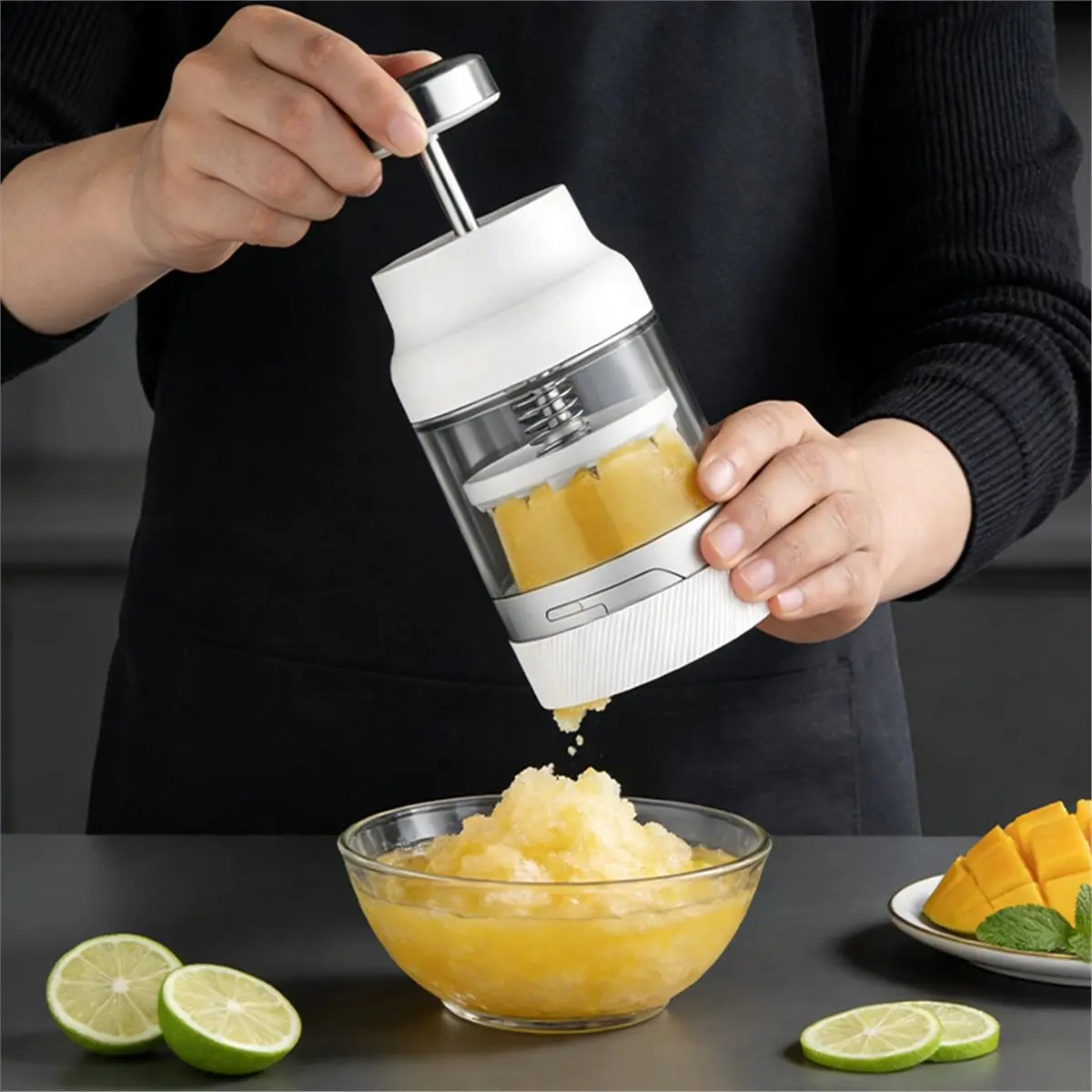 【EASTER DAY996~@！ Mini Shaved Ice Machine Snow Cone Machine Portable Handheld Small Crusher with Cube Trays