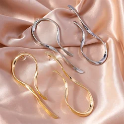 Aihua Minimalist Irregular Hollow Geometry Metal Stud Earrings Punk Statement Gold Color Earring Women Ear Jewelry