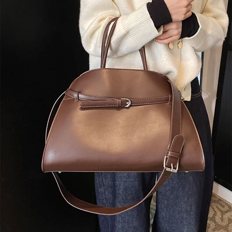 

Retro Classic Women's Handbag Luxury Brand Belt Design Boston Shoulder Bag Casual Large Capacity Commuter Crossbody Tote Bag
