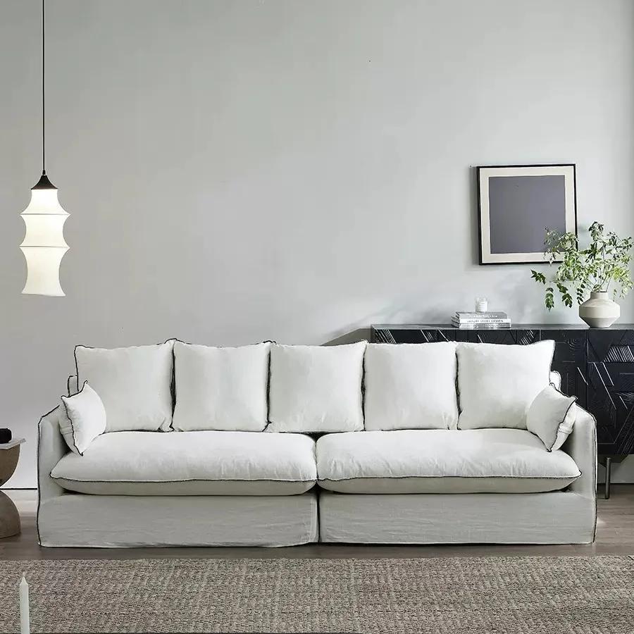 Canapé simple médiéval pour trois personnes, complexe crème, salon, petit appartement, loft, appartement