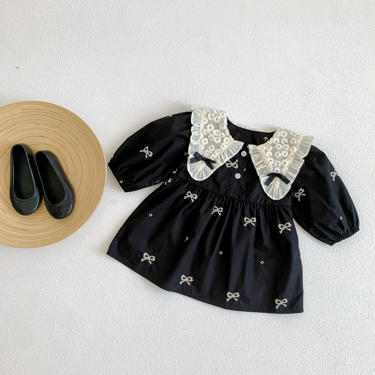 Ins Spring and Autumn Girl Doll Collar Lace Embroidered Bow dress Baby Girl Long Sleeve Sweet Cute Children's Dress Outgoing Clo