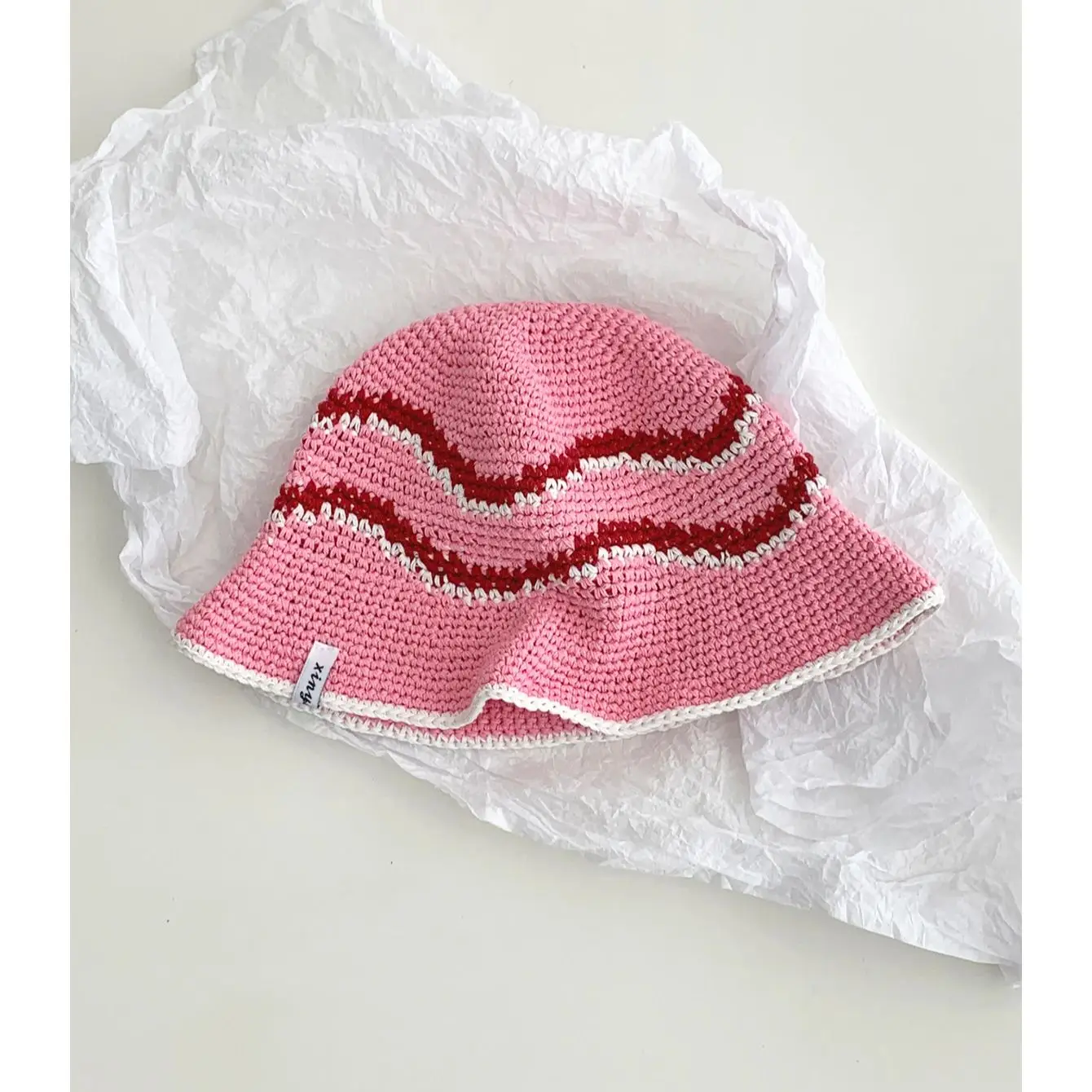 المنسوجة يدويا المشارب المتناقضة الملونة محبوك صياد قبعة المرأة الصيف الملونة المتخصصة تصميم تنوعا ظلة حوض قبعة