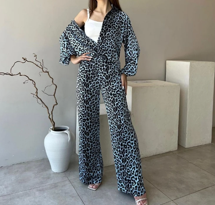

Women's Two-Piece Set 2024 Fashion Leopard Print Long Sleeved Shirt High Waist Straight Leg Pants Set Temperament Commuting