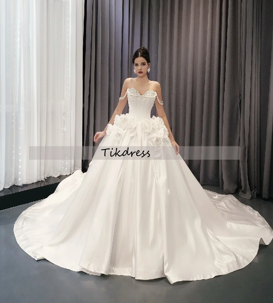 Romantic 3D Rose Floral Wedding Dress 2025 Elegant Soft Satin Corset Country Bridal Dress With Beaded Charming Bride Customized