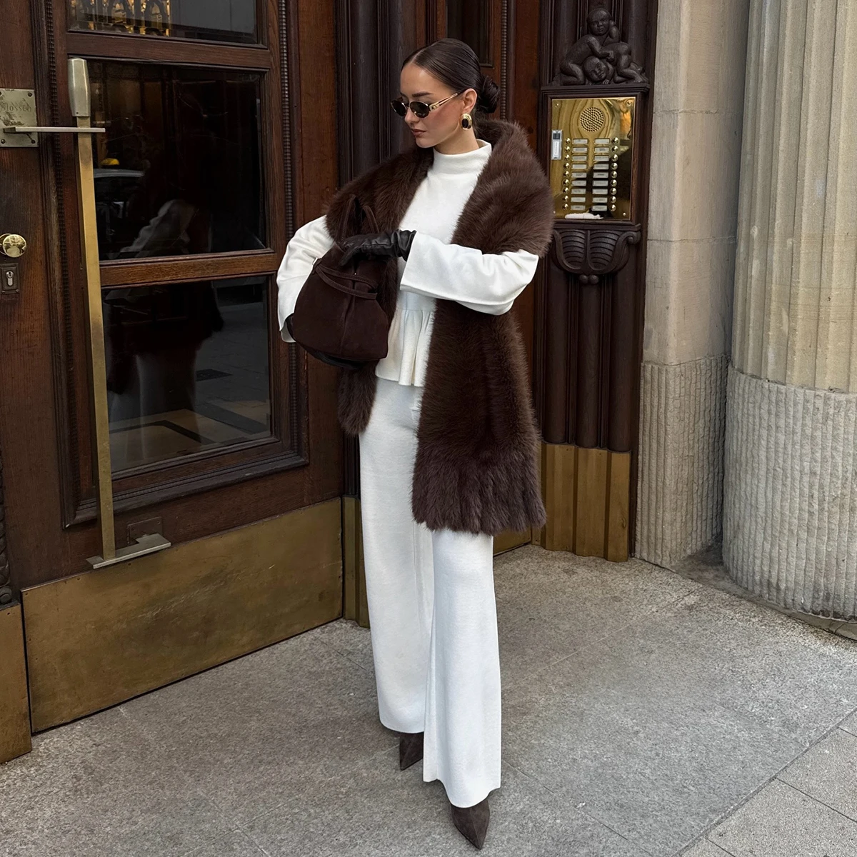 2026 New Women Faux Fur Shawl Stole Fluffy Shaggy Long Wrap Dark Brown Winter Outerwear Luxury Elegant Streetwear