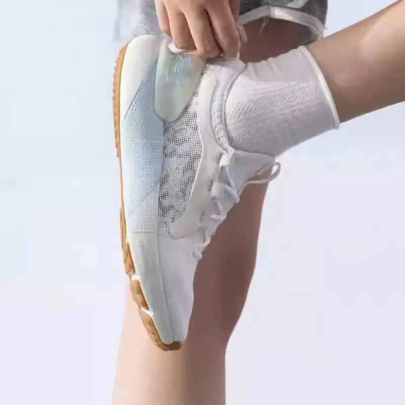 New Under Armour Womens Sport Performance Running Shoes 3026648-100 Cushioned Supportive White Grey Athletic Trainers
