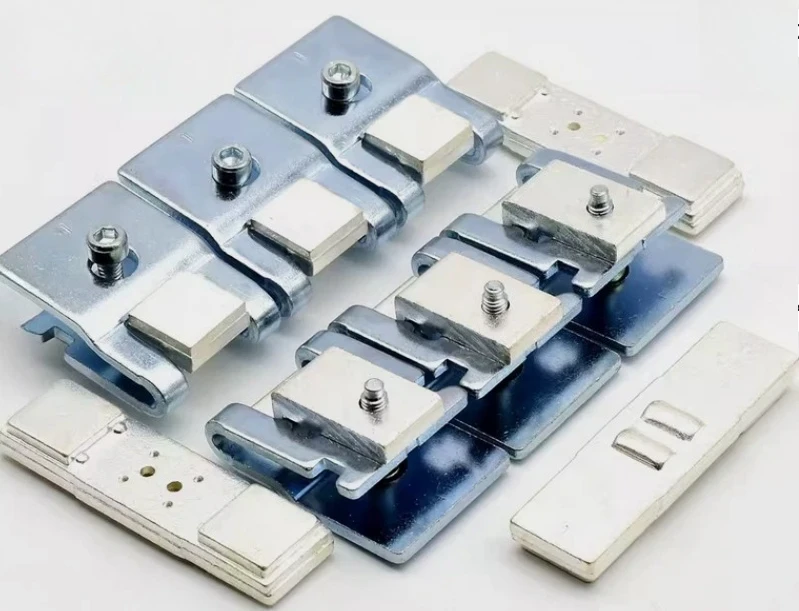 العلامة التجارية الجديدة الأصلية 3RT1976-6A لمجموعة الاتصال الرئيسية 3RT1076 3RT5076 الاتصال المتحرك والثابت التسليم السريع