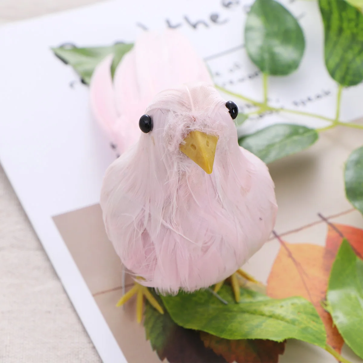 

Realistic Pink Artificial Feathered Bird Vivid Detailed Ornament for Bonsai Tree Home Garden Decoration Display