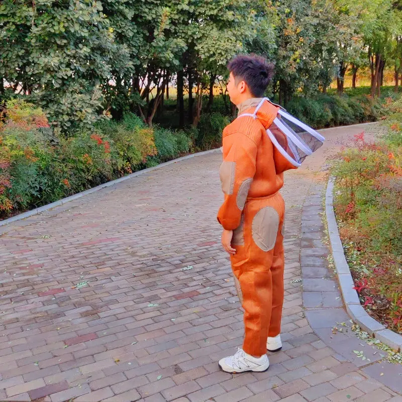 Anti-bee Suit One-piece Beekeeping Tools Bee Space Suit Anti-bee Suit Plus Sheepskin Gloves Full Set Of Beehives Thickened