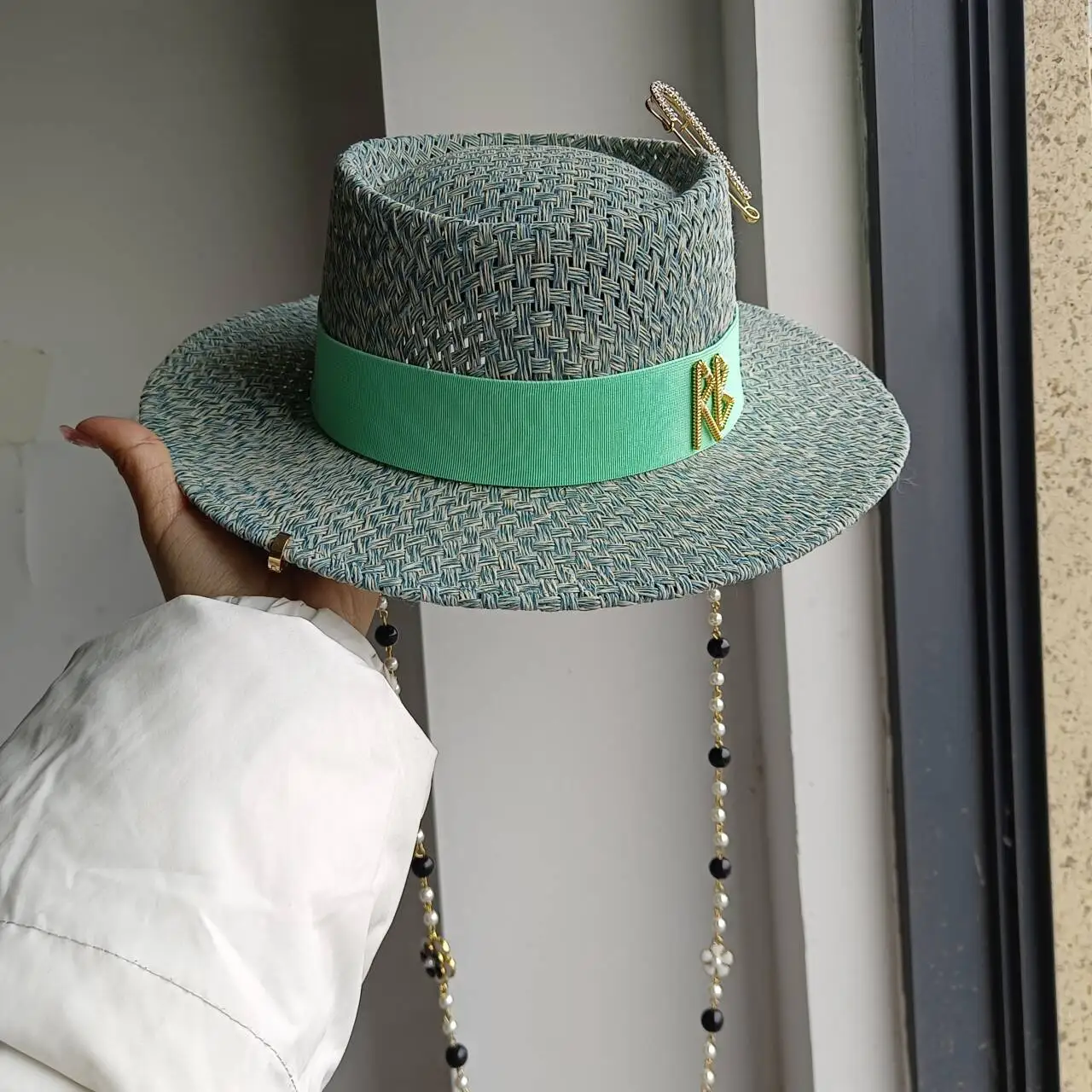 2026 summer straw hat pearl Chain Strap Straw  Hat Pork pie sun hat new  elastic ribbon hat beach hat candy color sun hat