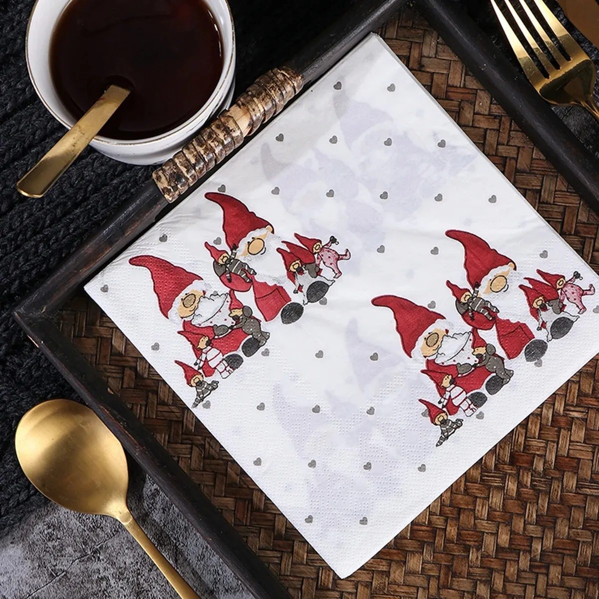 Christmas Disposable Paper Napkins Gnome Family Heart Dot Print Paper Napkins for Xmas Dinner Table Holiday Party Home Decor - view 5