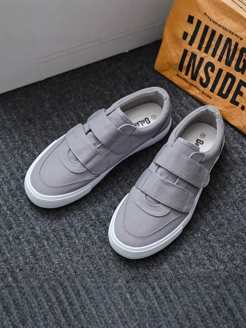 

Casual Breathable Canvas Shoes for Men Summer Lightweight Ice Silk Thin Magic Tape Sports Student Flat Shoes round Toe High Heel