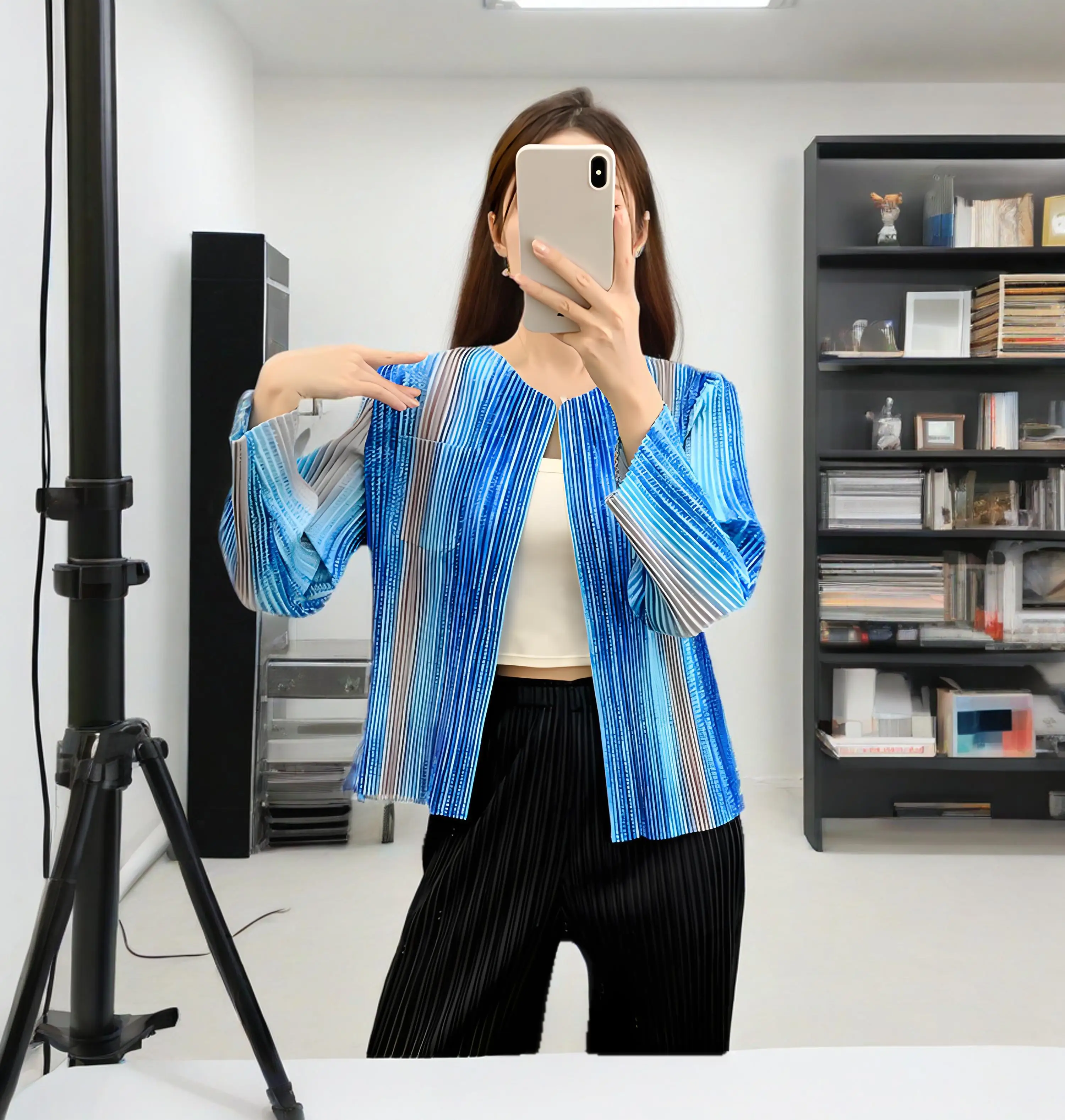 Miyake Summer New 2025 Folded Striped Printed Top Women's Fashion Loose Short Versatile Pleats Small Jacket Pleated Cardigan