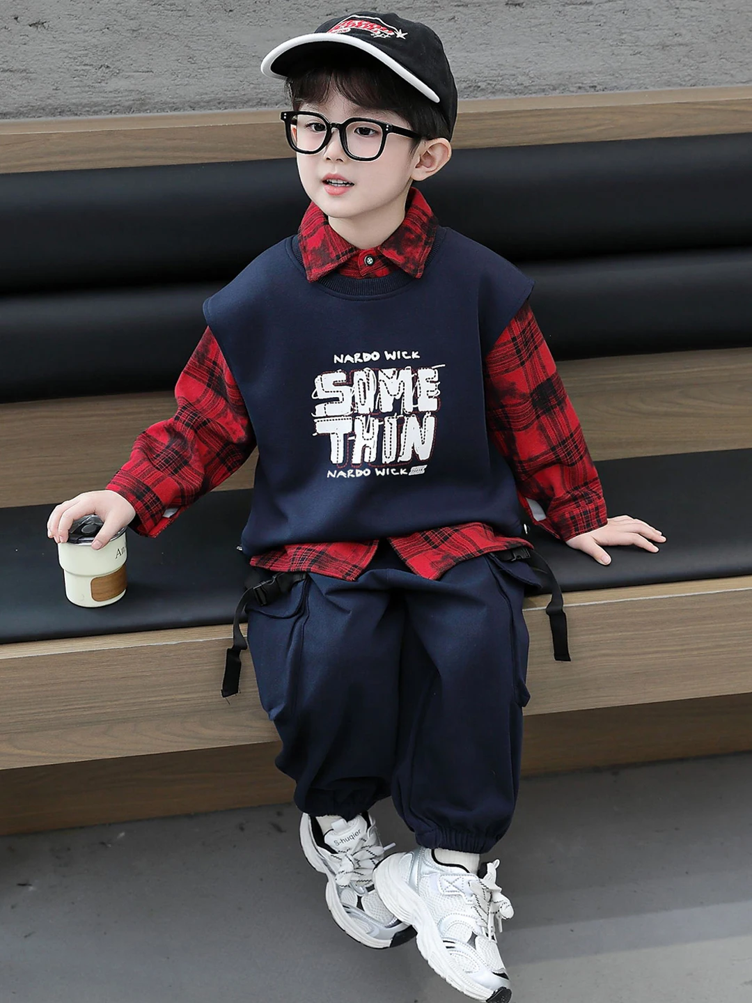 

Комплект для мальчиков-подростков: рубашка в клетку, жилет и брюки в стиле преппи, повседневный модный костюм-тройка для весны и осени