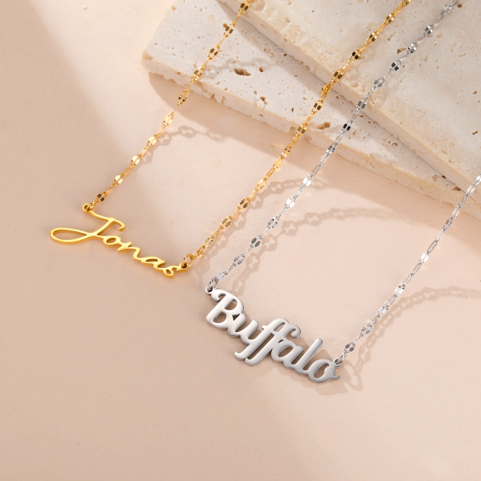 

Lemegeton Customized Name Necklace Lip Chain Personalized Name Necklaces for Women Stainless Steel Jewelry Girls Custom Gifts
