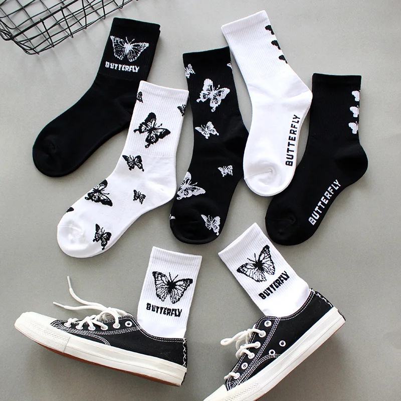 

5 Pairs Women Socks Cotton Set Funny Cartoon Kawaii Animals GirlTube Socks Butterflies Long Socks Female Pink Milk White Sox