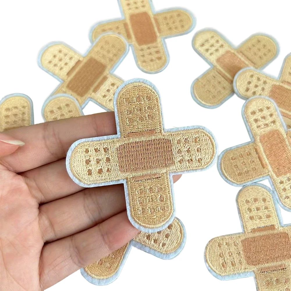 5 Stücke Kreative Kreuzverband Stickerei Patches DIY Eisen Auf Applikationen für Kleidung Reparatur Dekoration