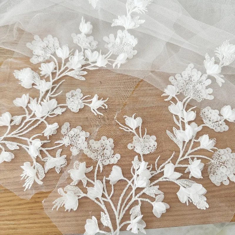 1 Pair Custom White 3D Floral Lace Applique Beaded Lace Embroidery Tulle Veil for DIY