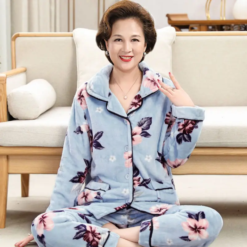 

Middle-aged Elderly Sleepwear Suit Coral Velvet Pajamas Female Mother Autumn Winter Thickened Velvet Warm Flannel Loungewear Set