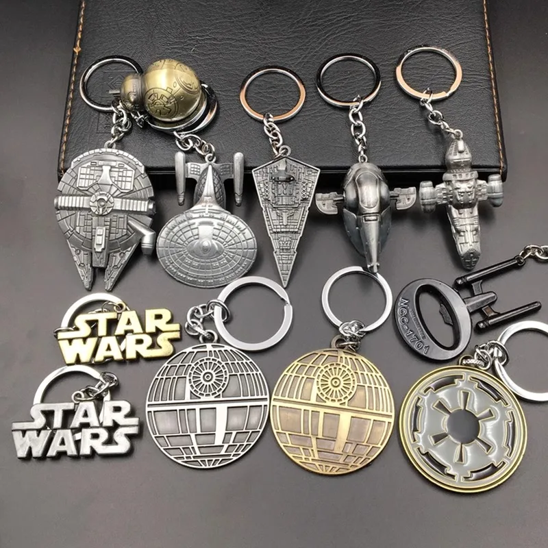 

Starwars Star Wars Around Star Trek Enterprise Jagged Starship Millennium Falcon Ship Action Figures Keychain Pendant