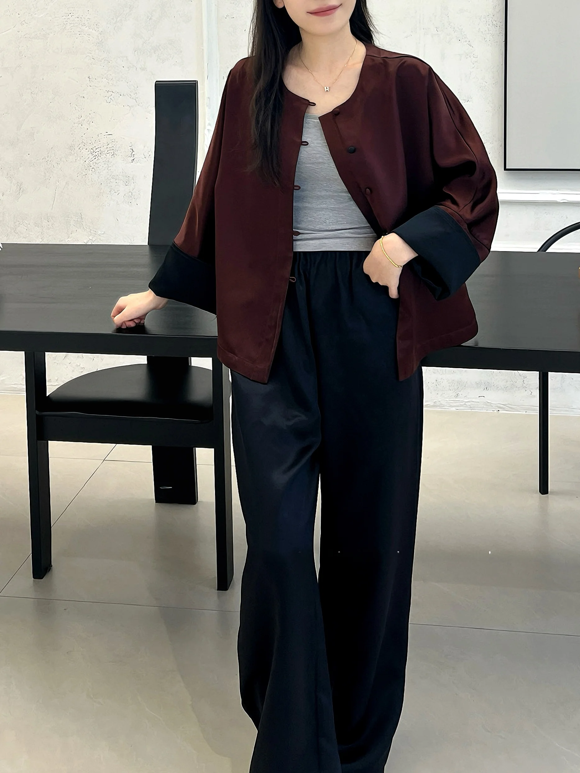 

Новая китайская шелковая одежда из пряжи 60 момме, шелк Сяньюнь, осень-зима 2024, женская модная прямая длинная кофта