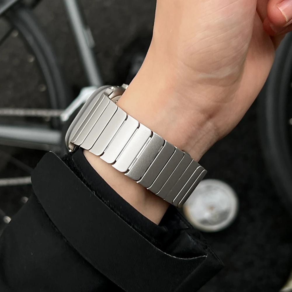 Ремешок из нержавеющей стали для Apple Watch Ultra 2 49 мм 45 мм 46 мм 44 мм Металлический ремешок для iWatch Series 10 9 8 7 6 SE 5 Мужской браслет