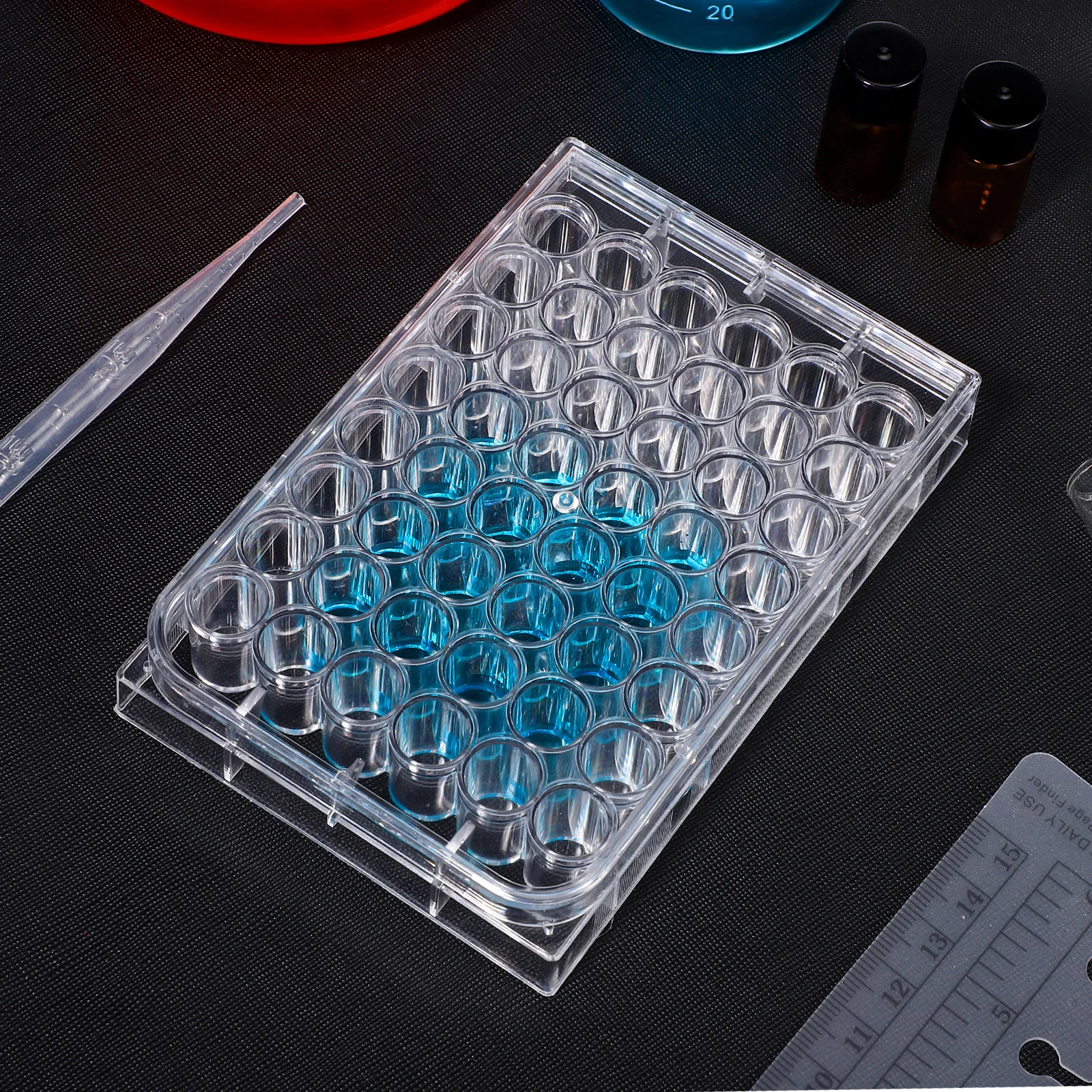 48 Well Cell Culture Plate Clear Plastic Tissue Culture Plates Nesting Raised Rim Lid for Lab Use Transparent Well Plate