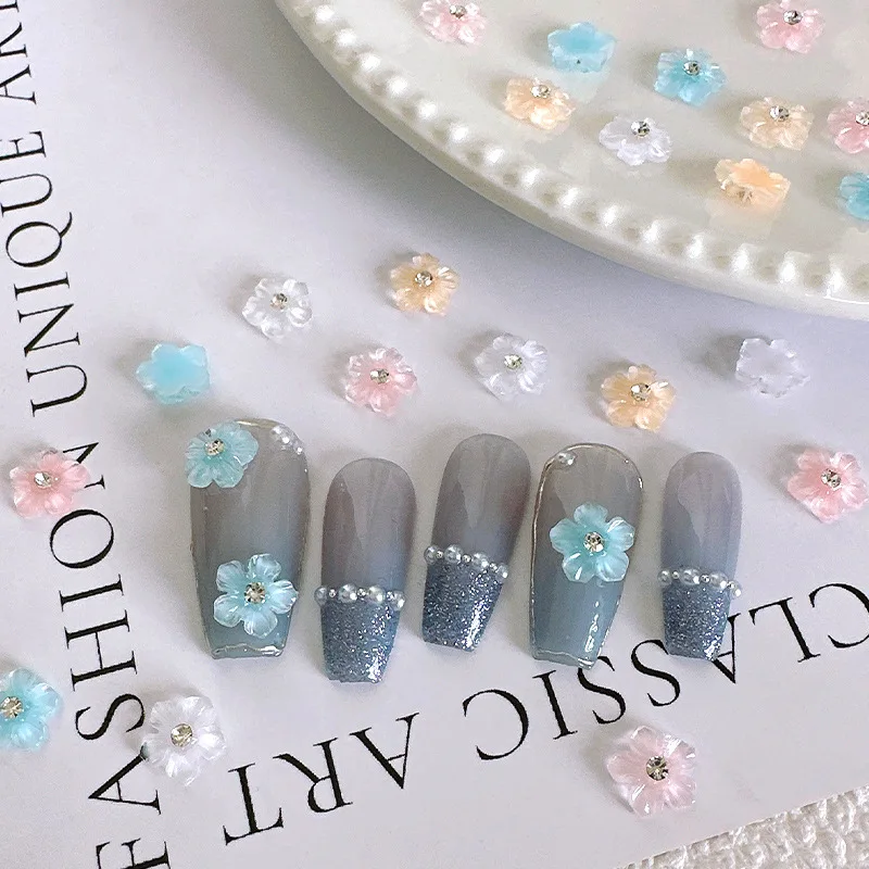 30pcs Nail Art Resin Five-petal Small Flower Decorations Three-dimensional Sparkling Diamond Nail Accessories