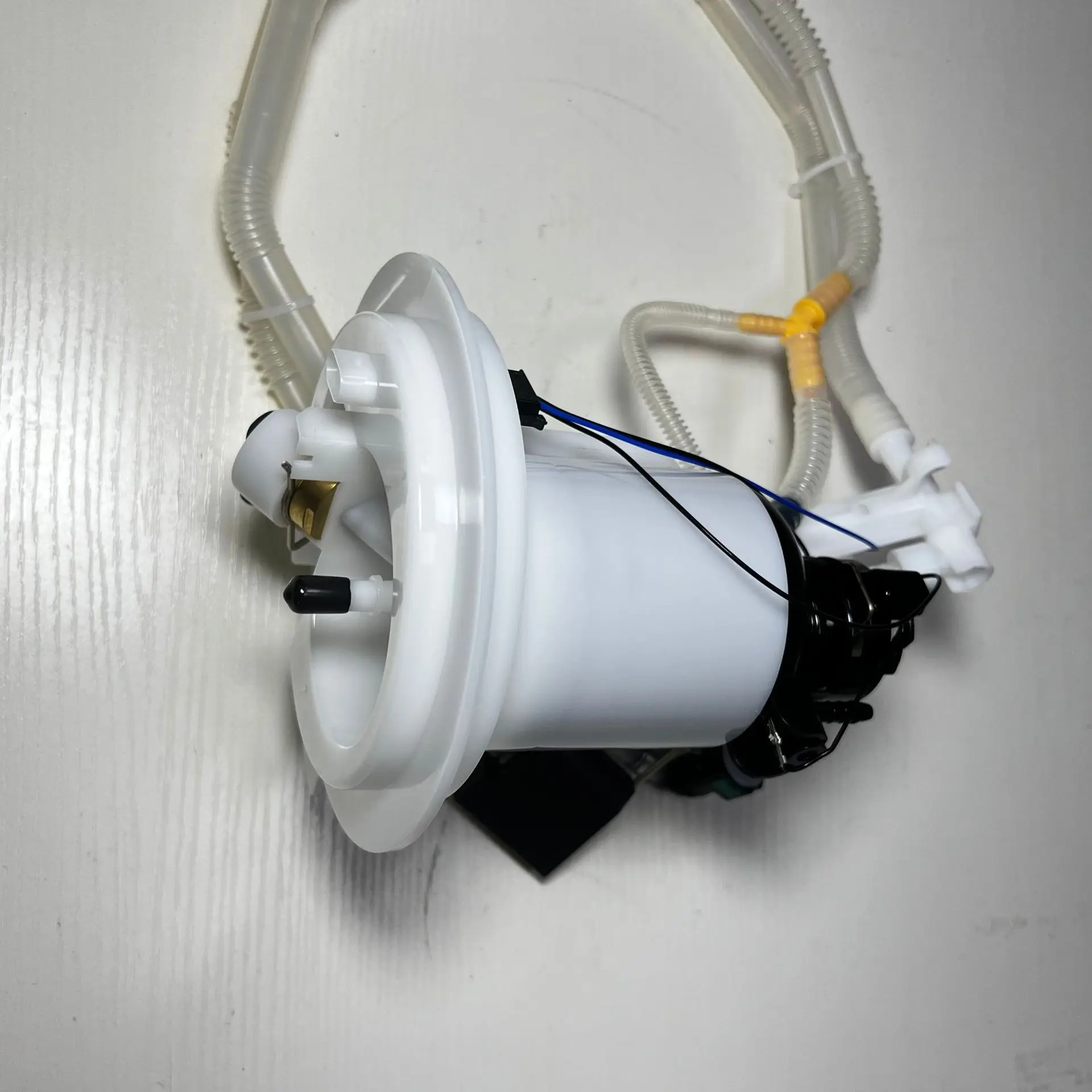 

Fuel Pump Module Assembly Fit For Mercedes-Benz C-class E-class 2044702094 S300 S350 R300 R350