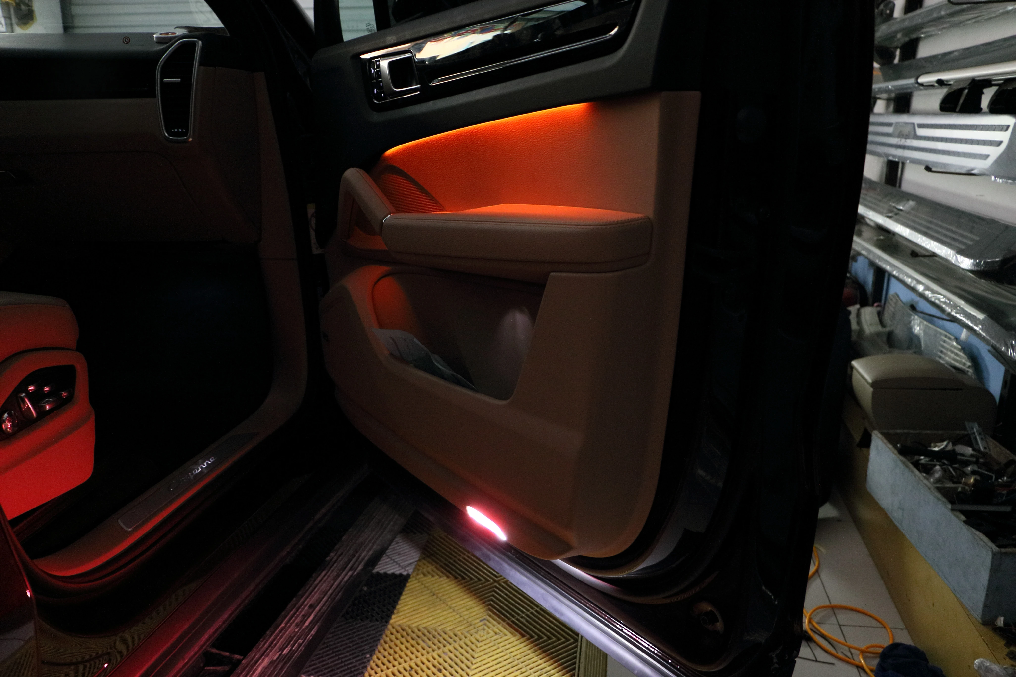 لبورشه كايين 9Y0 9YA شرائط ليد جو الهواء الداخلية LED الإضاءة المحيطة ضوء الباب 2018-UP #3