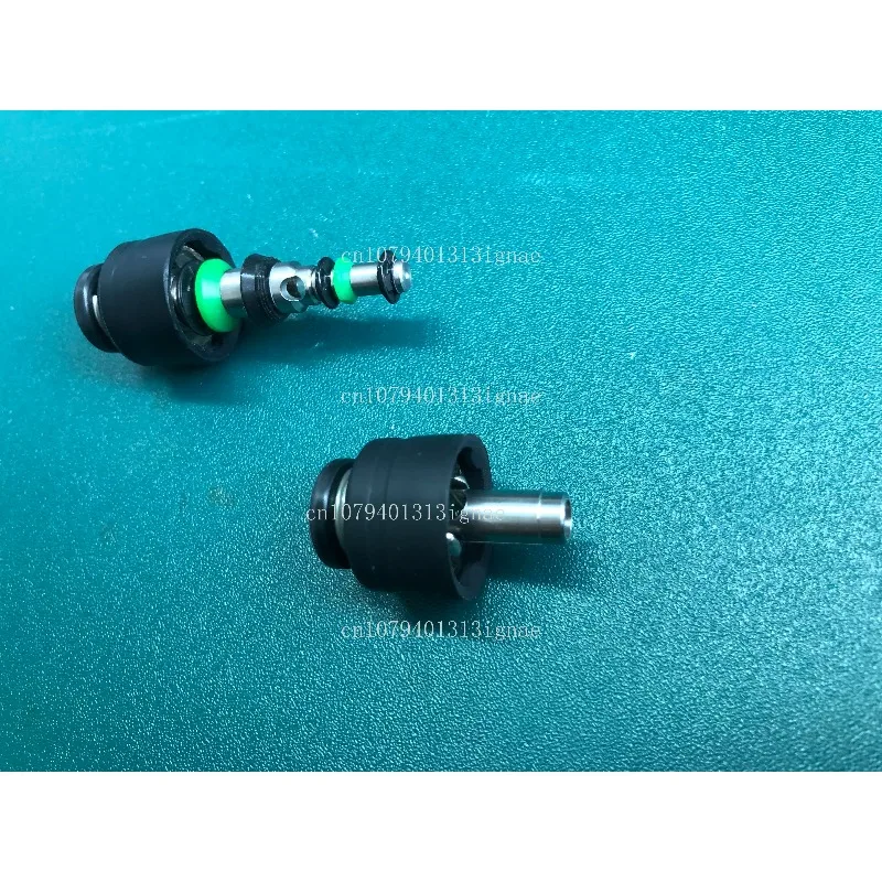 Button MH-438/Suction Button MH-443 Mirror Moisture/