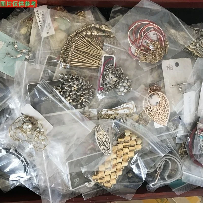 

Mixed European American Japanese Korean Jewelry Assortment - Necklaces Earrings Bracelets Rings Hair Accessories in Blind Box Lu