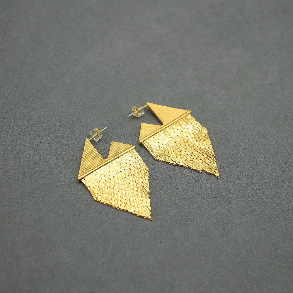 French tassel triangle earrings soft smart shoulder sweeping personality fashion summer ear accessory for women