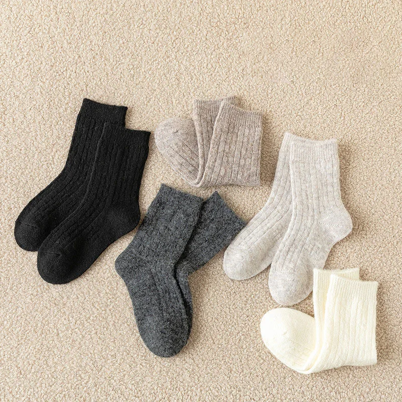 3 Paar viele Winter-Mädchen-vielseitige in Röhrensocken, einfarbige Kindersocken, warme, verdickte Kinder-Kniestrümpfe