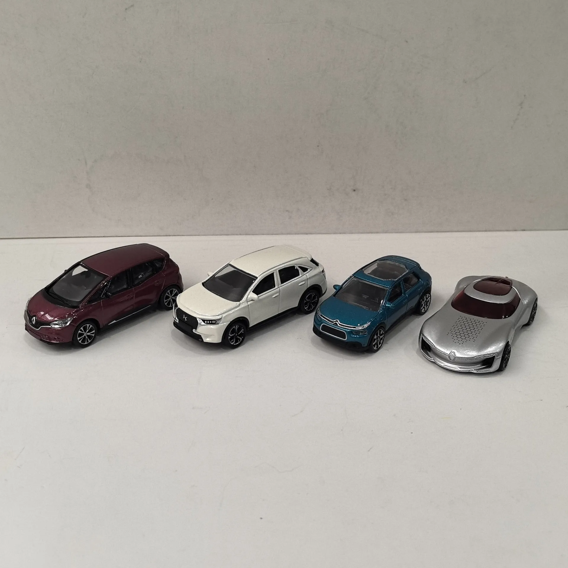 دييكاست NOREV 1/64 مقياس سبيكة سيارة نموذج تحصيل لعبة هدية تذكارية عرض حلية